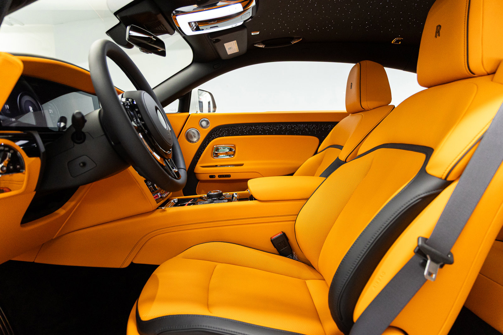 New 2026 Rolls-Royce Spectre image 20