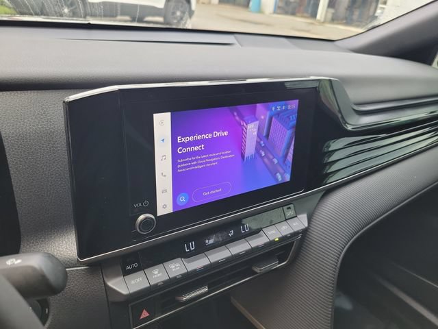 Used 2025 Toyota Camry SE FWD image 28