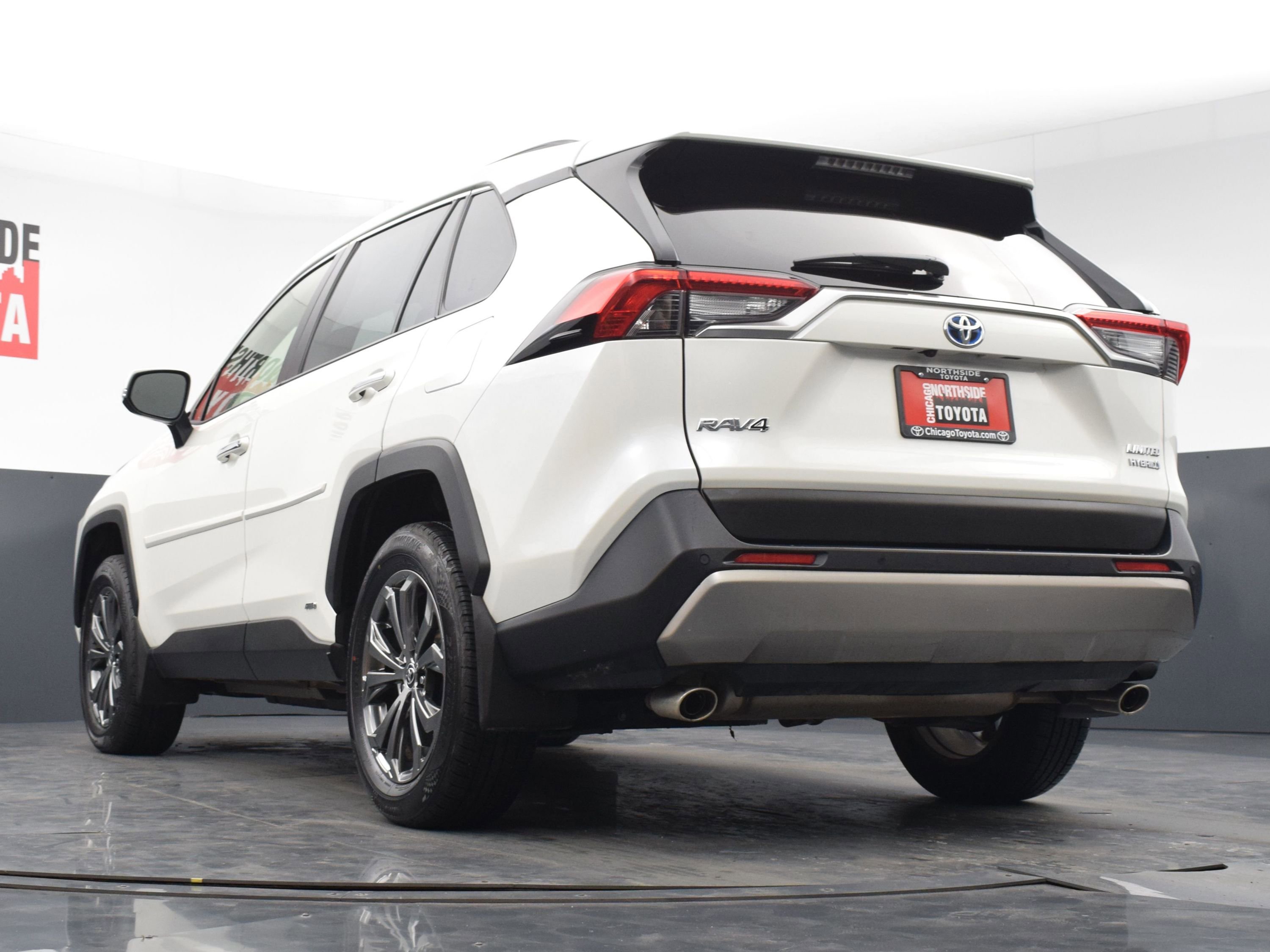 Used 2022 Toyota RAV4 Limited w/ Limited Grade Weather Package image 34