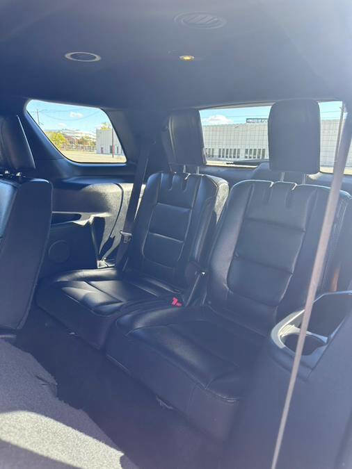 Used 2016 Ford Explorer XLT w/ Equipment Group 202A image 29