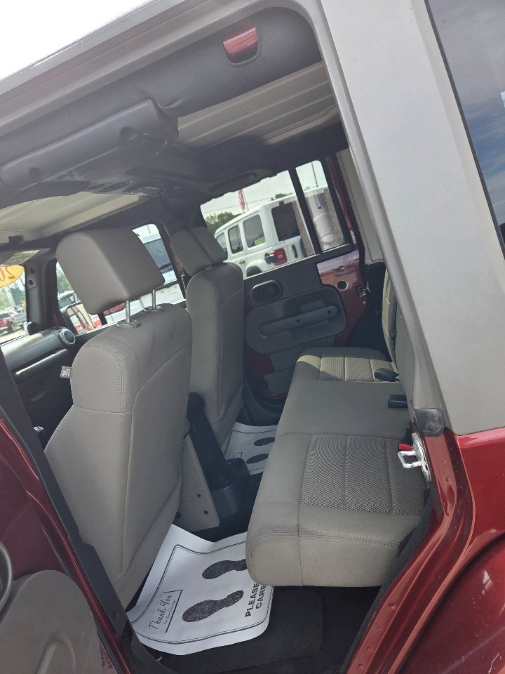 Used 2008 Jeep Wrangler Unlimited Sahara image 11
