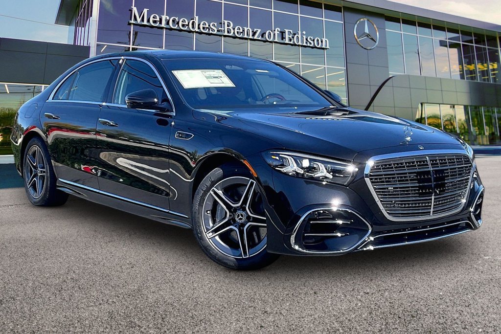 New 2027 Mercedes-Benz S 580 4MATIC Sedan image 1