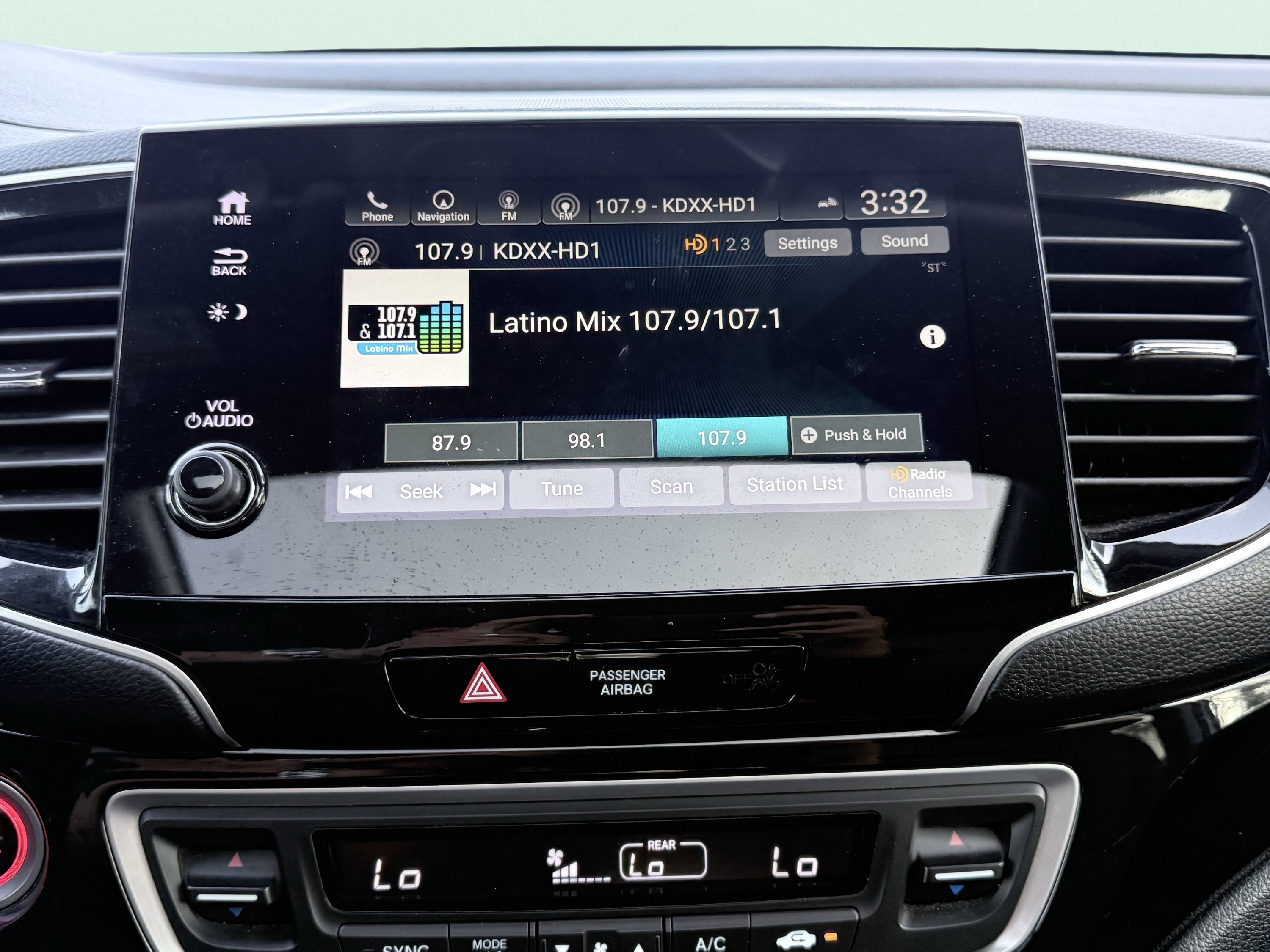 Used 2022 Honda Pilot Touring image 87