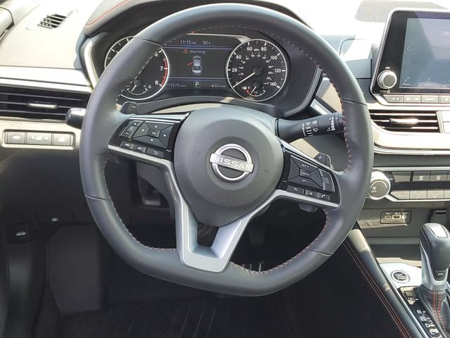 Certified 2025 Nissan Altima 2.5 SR AWD/4WD image 11