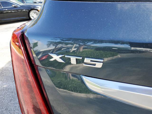 Used 2021 Cadillac XT5 Premium Luxury image 29