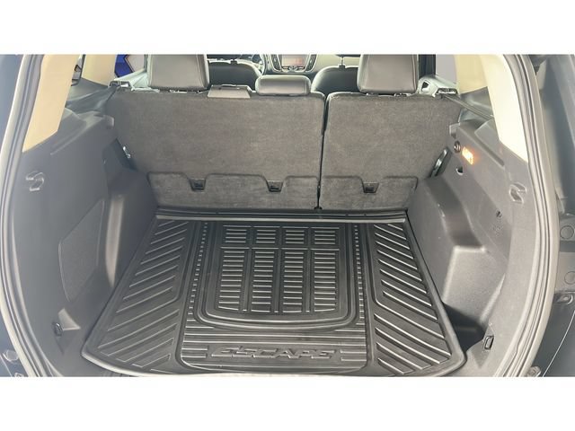 Used 2016 Ford Escape Titanium FWD image 15