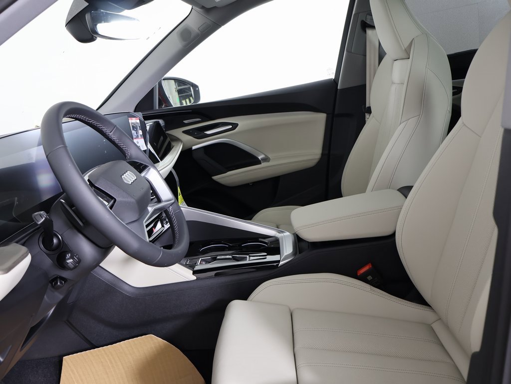 New 2025 Audi Q5 Prestige image 18