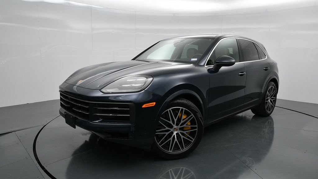 Certified 2025 Porsche Cayenne S AWD/4WD image 13
