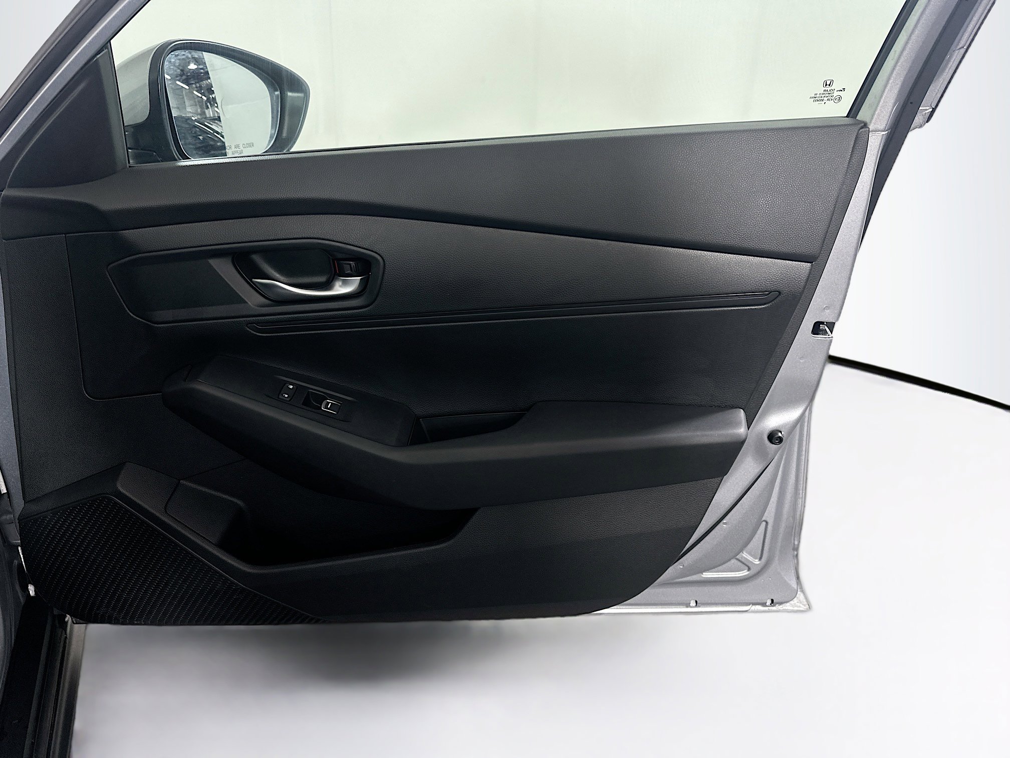 Used 2025 Honda Accord LX image 29