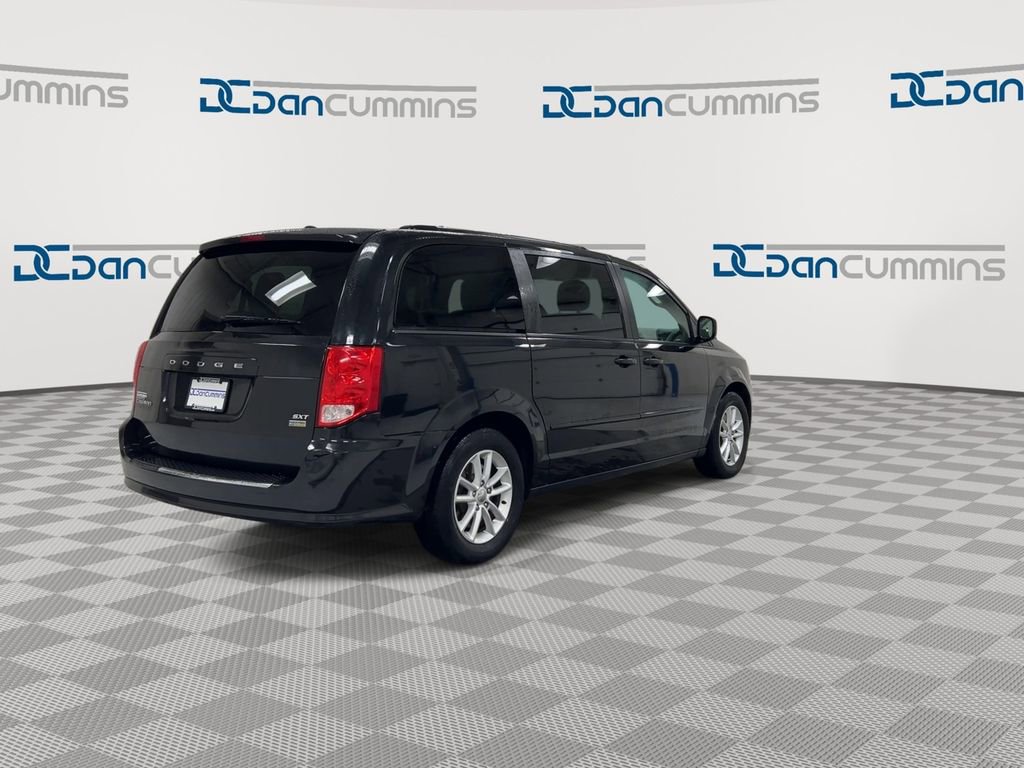 Used 2016 Dodge Grand Caravan SXT FWD image 8