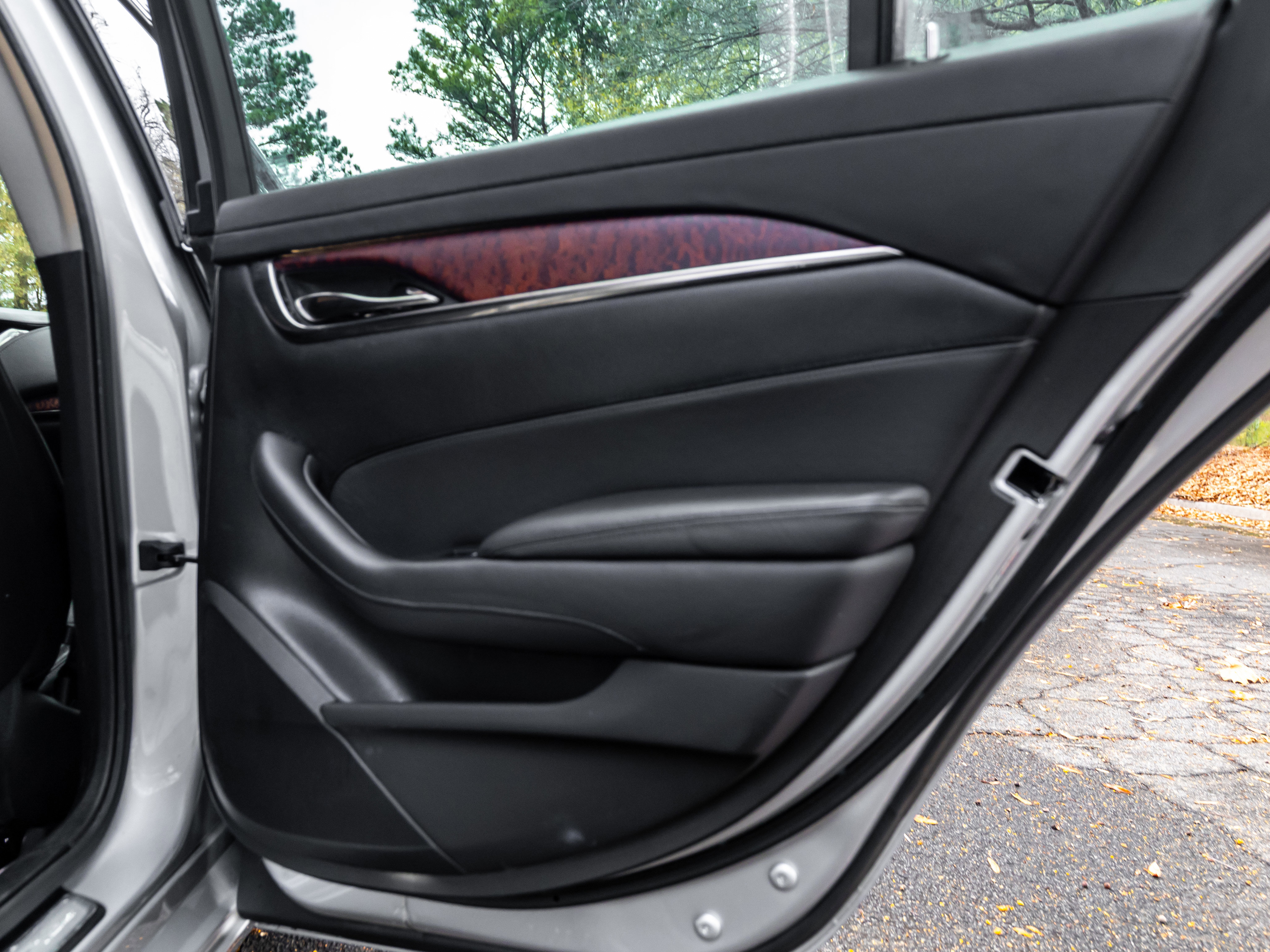 Used 2019 Cadillac CTS Luxury image 32