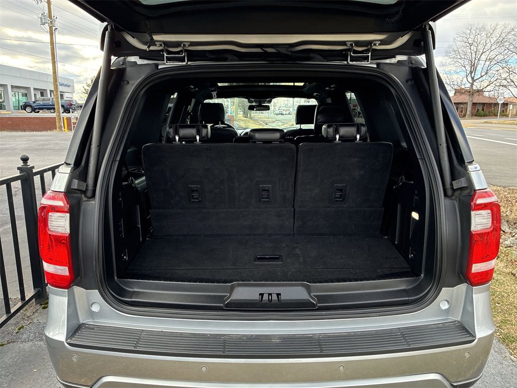 Used 2020 Ford Expedition XLT w/ Equipment Group 202A image 22