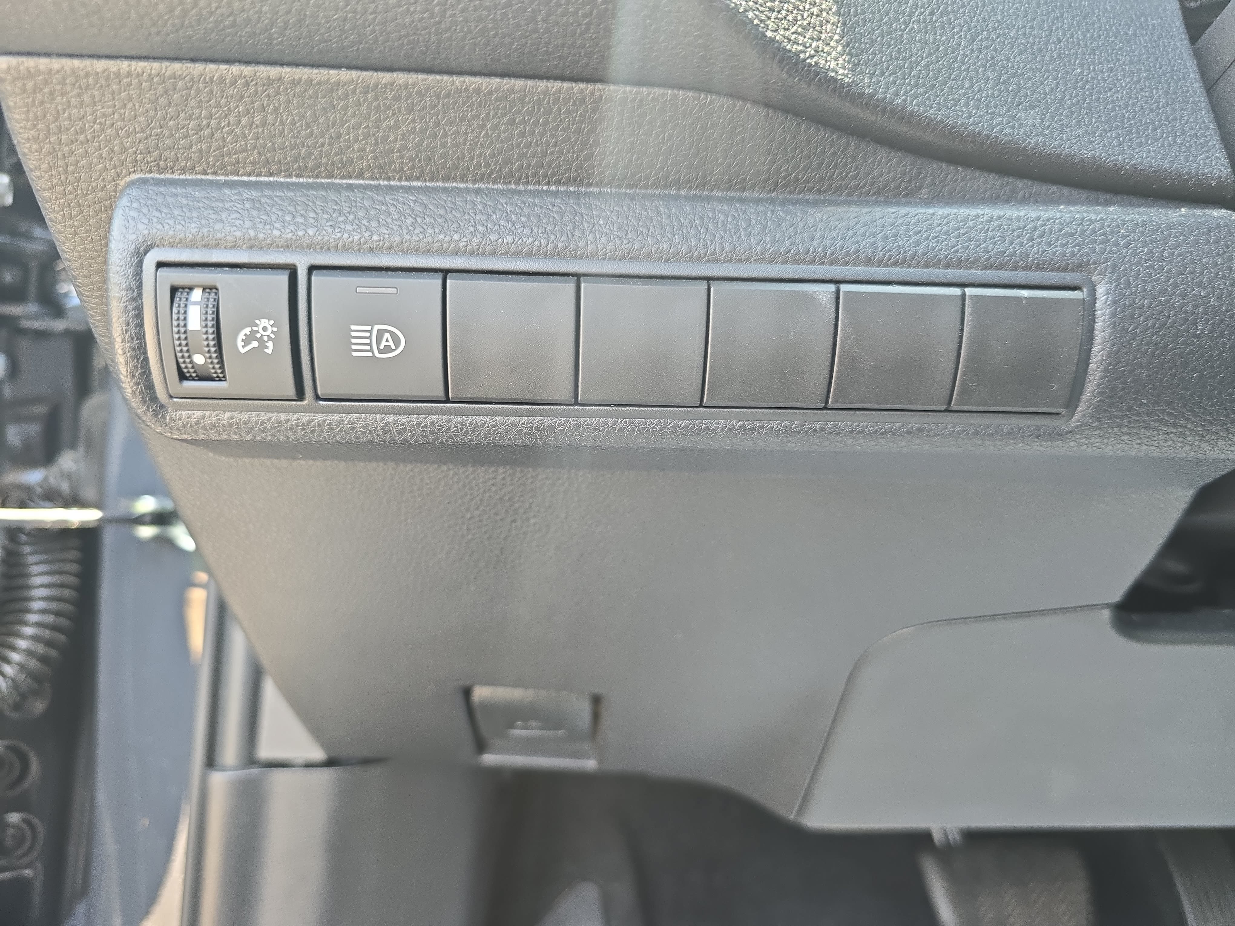Used 2024 Toyota Corolla LE FWD image 25