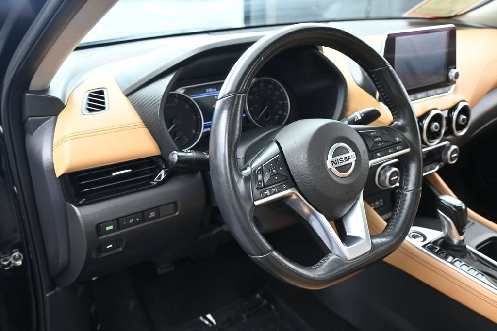 Used 2023 Nissan Sentra SV w/ SV Premium Package FWD image 15