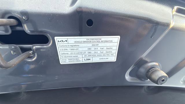 Used 2024 Kia Telluride S w/ S Sunroof Package FWD image 24