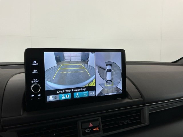 Used 2025 Honda Pilot TrailSport image 20