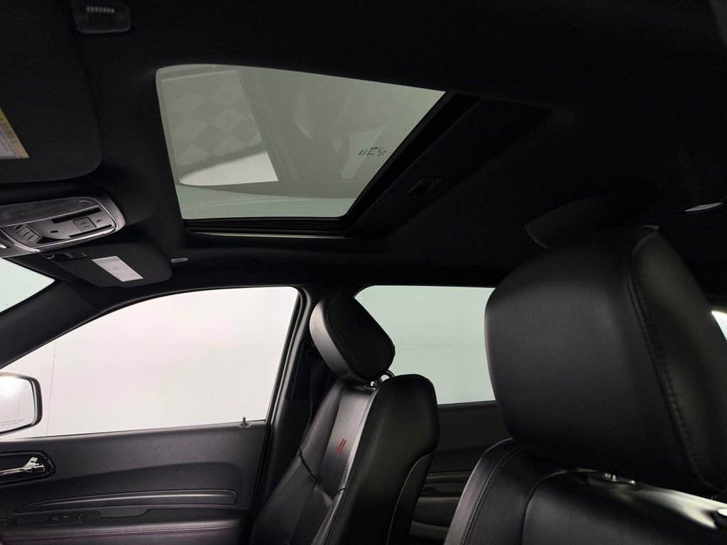 Used 2023 Dodge Durango GT RWD image 25