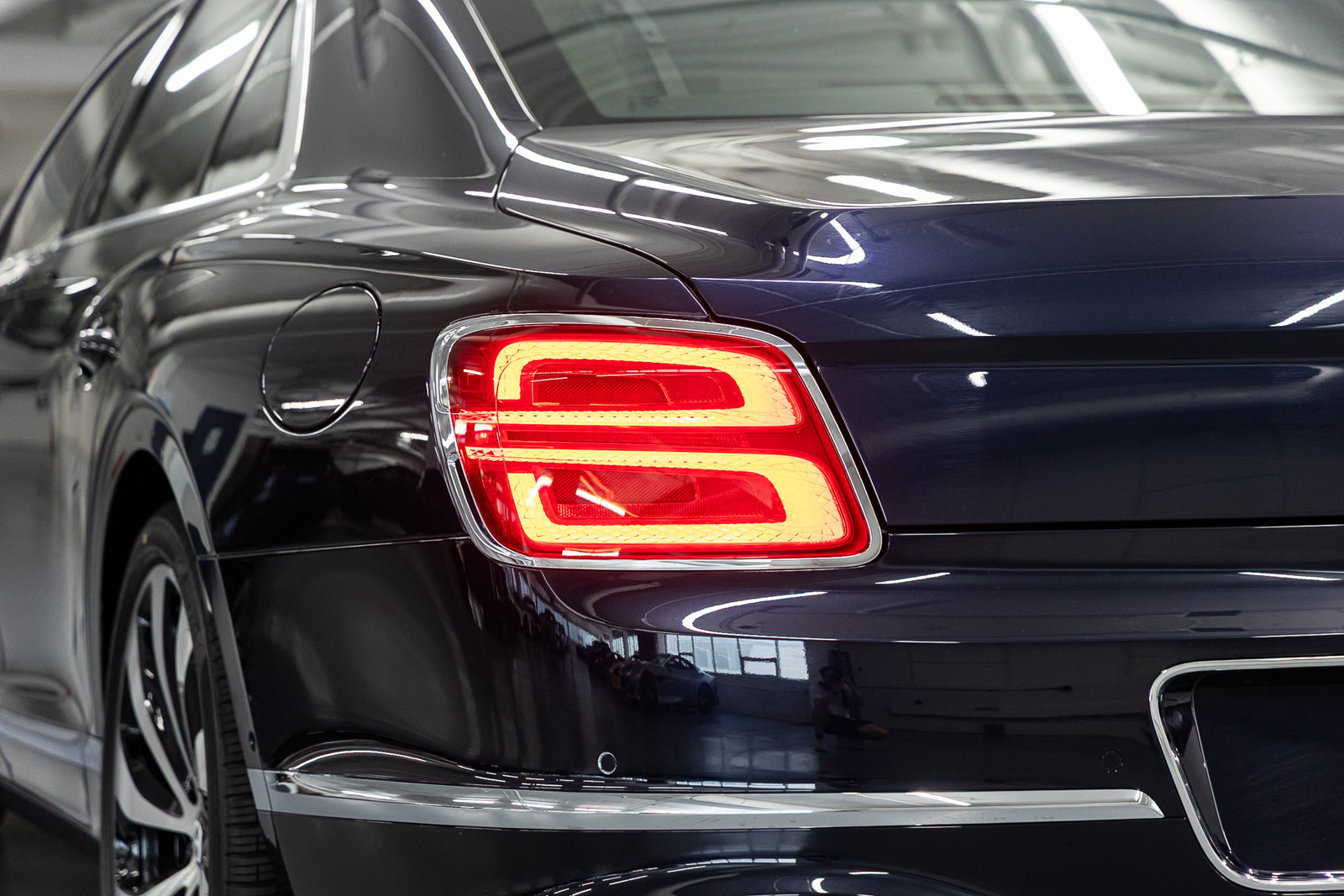 New 2026 Bentley Flying Spur Plug-In Hybrid AWD/4WD image 20