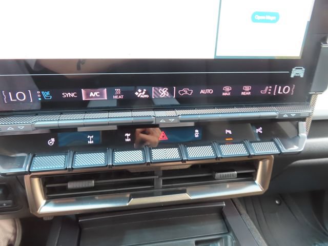 Certified 2023 GMC Hummer EV Edition 1 AWD/4WD image 33