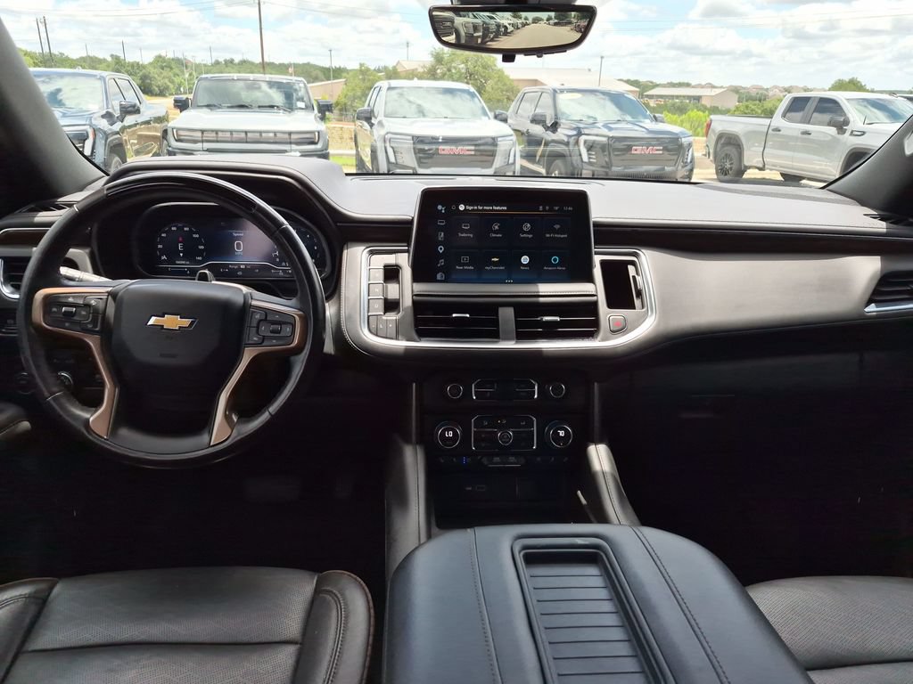 Used 2023 Chevrolet Tahoe High Country w/ Advanced Technology Package AWD/4WD image 33