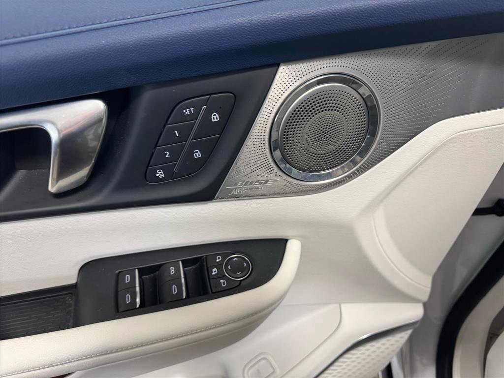 Certified 2025 Buick Enclave Avenir w/ Super Cruise Package image 17