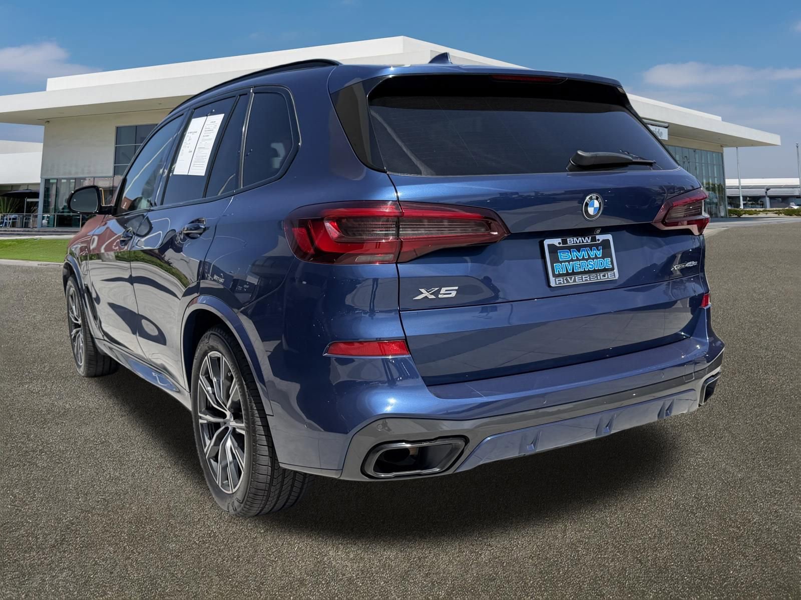 Certified 2021 BMW X5 xDrive45e w/ M Sport Package AWD/4WD image 8