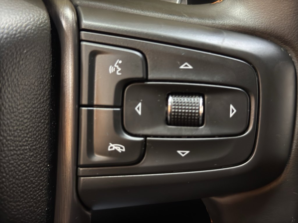 Used 2025 GMC Sierra 1500 AT4 w/ AT4 Premium Package image 29