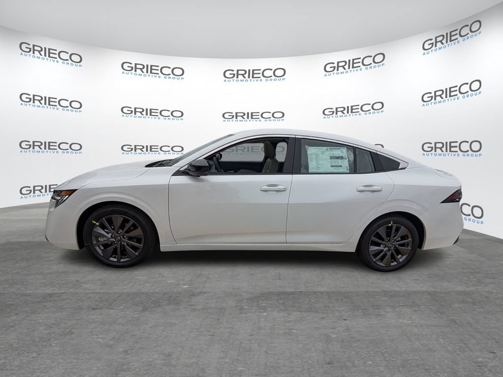 New 2026 Nissan Sentra SL w/ Floor Mat Package FWD image 4