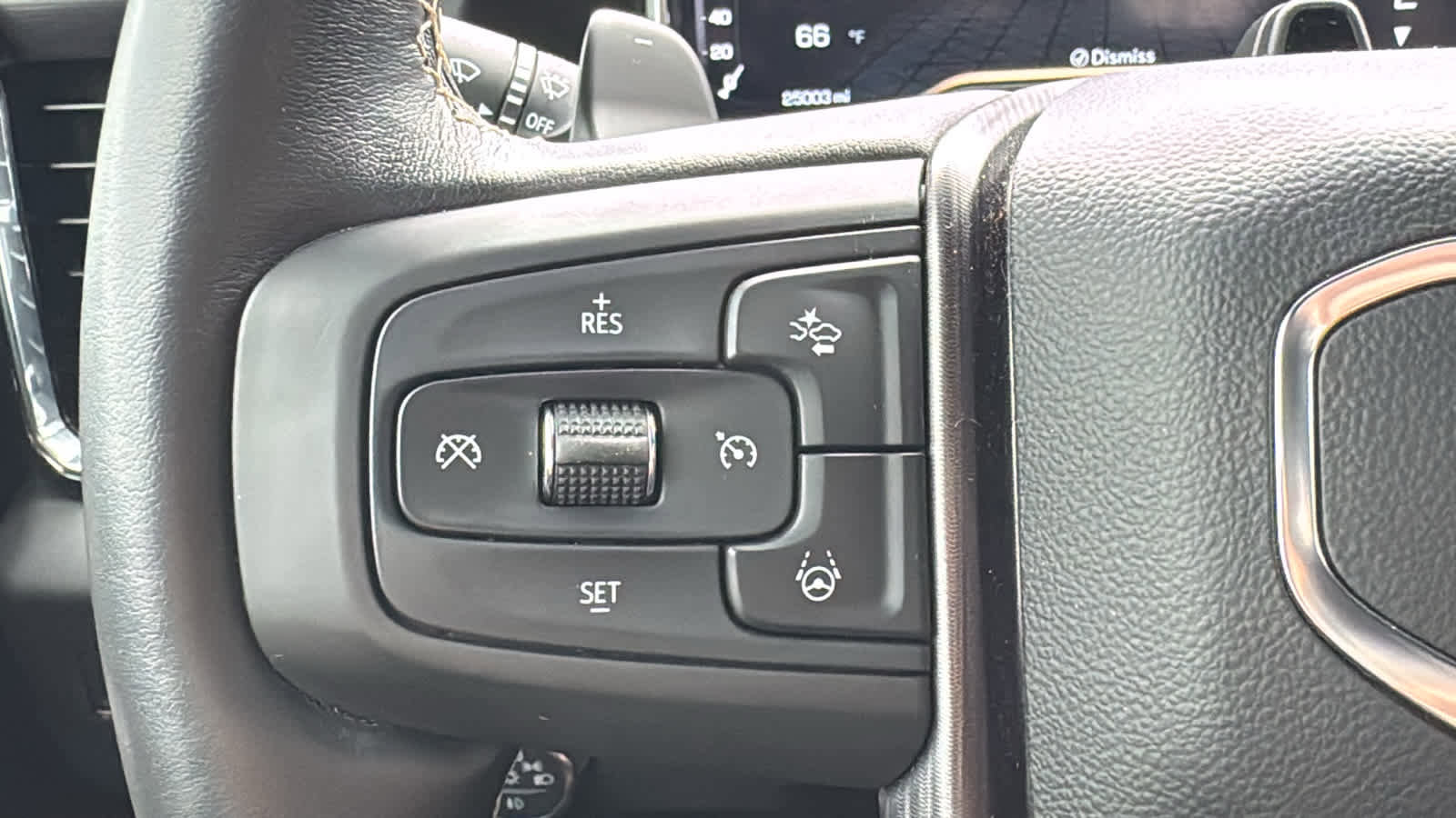 Certified 2023 GMC Sierra 1500 Denali Ultimate AWD/4WD image 10