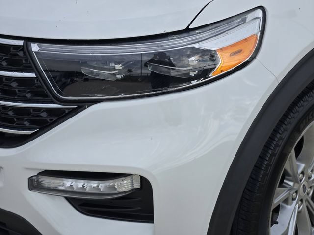 Used 2024 Ford Explorer XLT w/ Equipment Group 202A RWD image 9