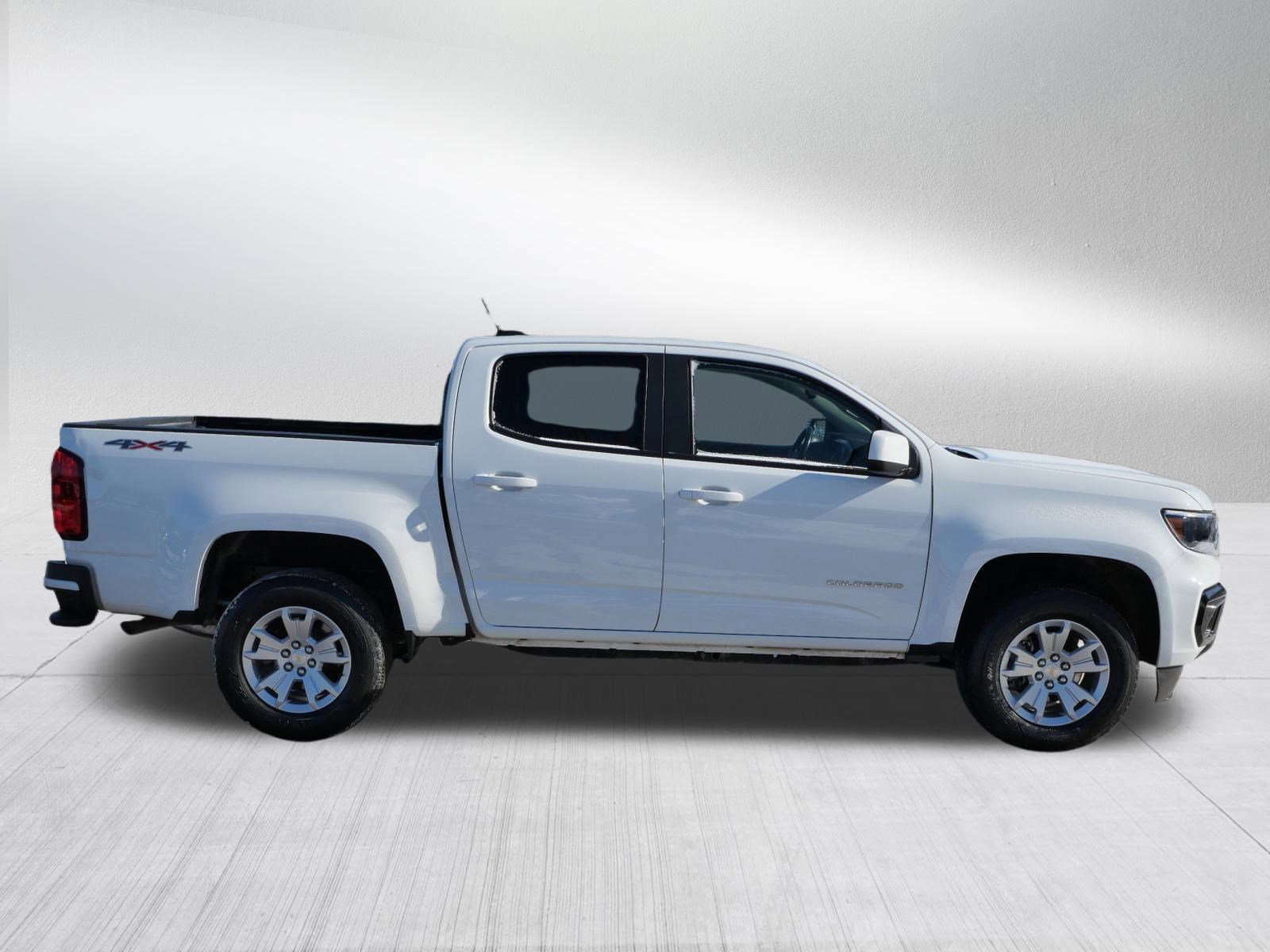 Used 2021 Chevrolet Colorado LT w/ Safety Package image 8