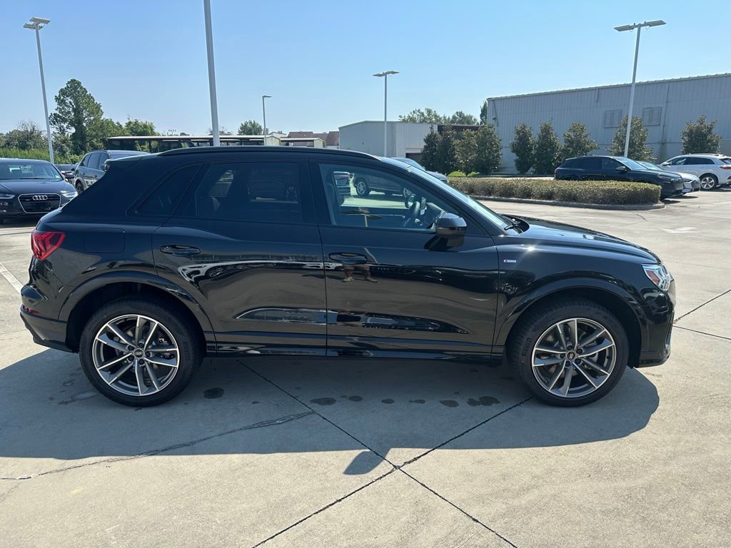 New 2025 Audi Q3 2.0T Premium image 4