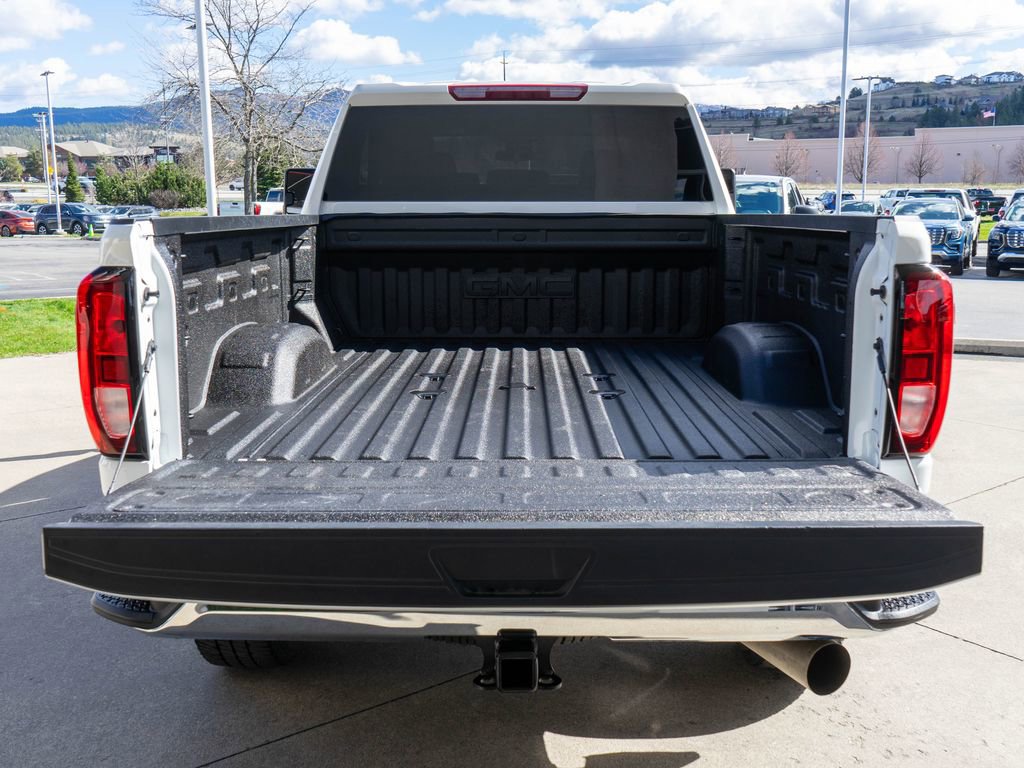 Used 2025 GMC Sierra 3500 SLE image 33