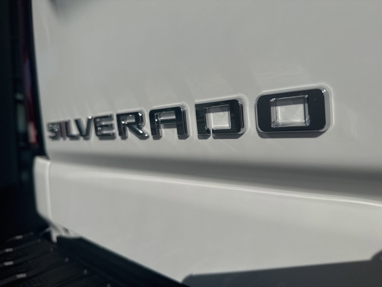 New 2025 Chevrolet Silverado 2500 High Country w/ Z71 Off-Road Package image 8