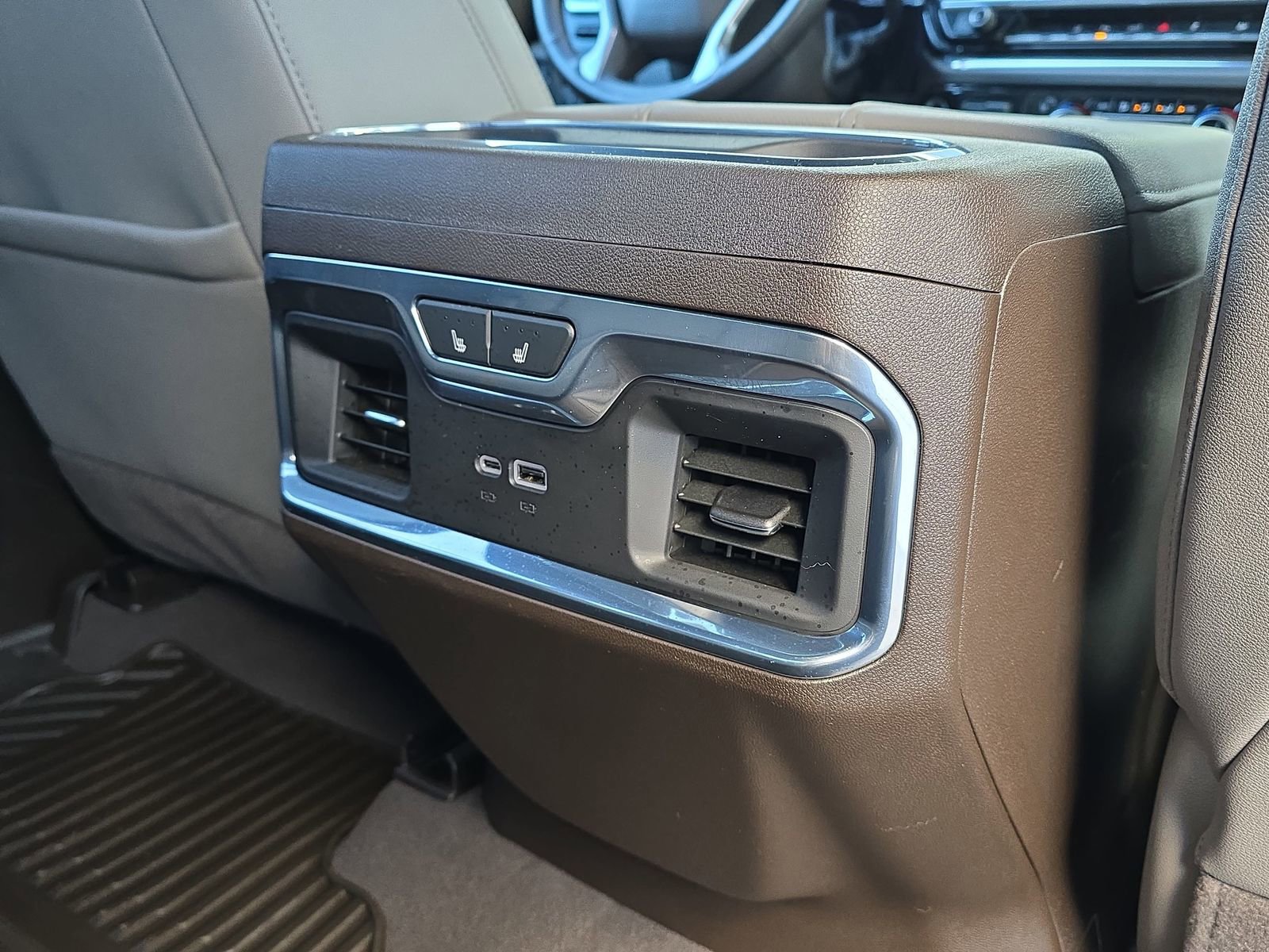 Used 2025 Chevrolet Silverado 2500 LTZ w/ LTZ Convenience Package image 14