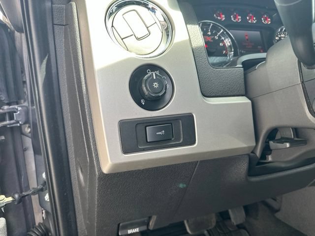 Used 2014 Ford F150 FX4 w/ Equipment Group 402A Luxury AWD/4WD image 21