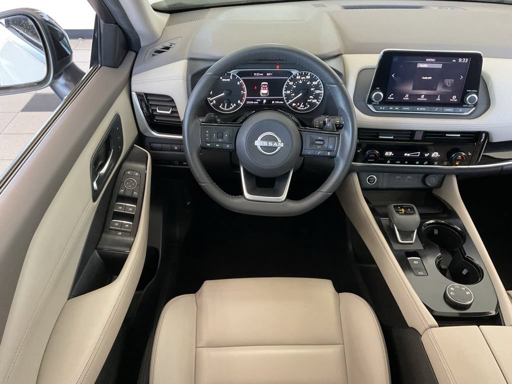 Used 2023 Nissan Rogue SL AWD/4WD image 16