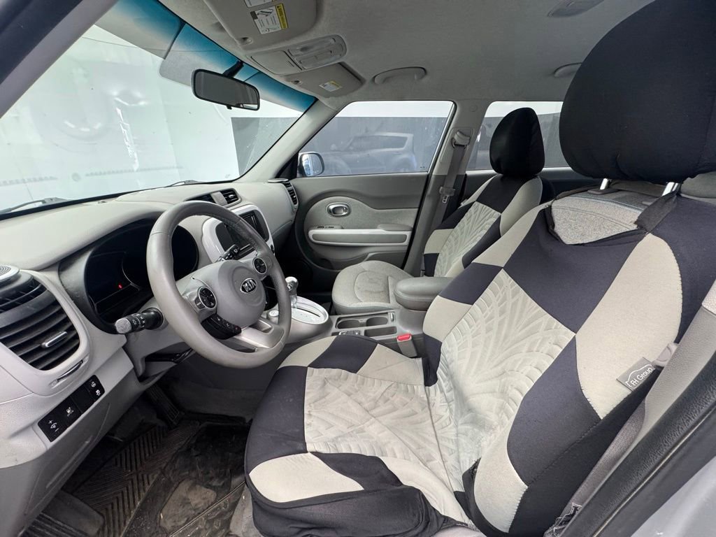 Used 2016 Kia Soul EV image 9