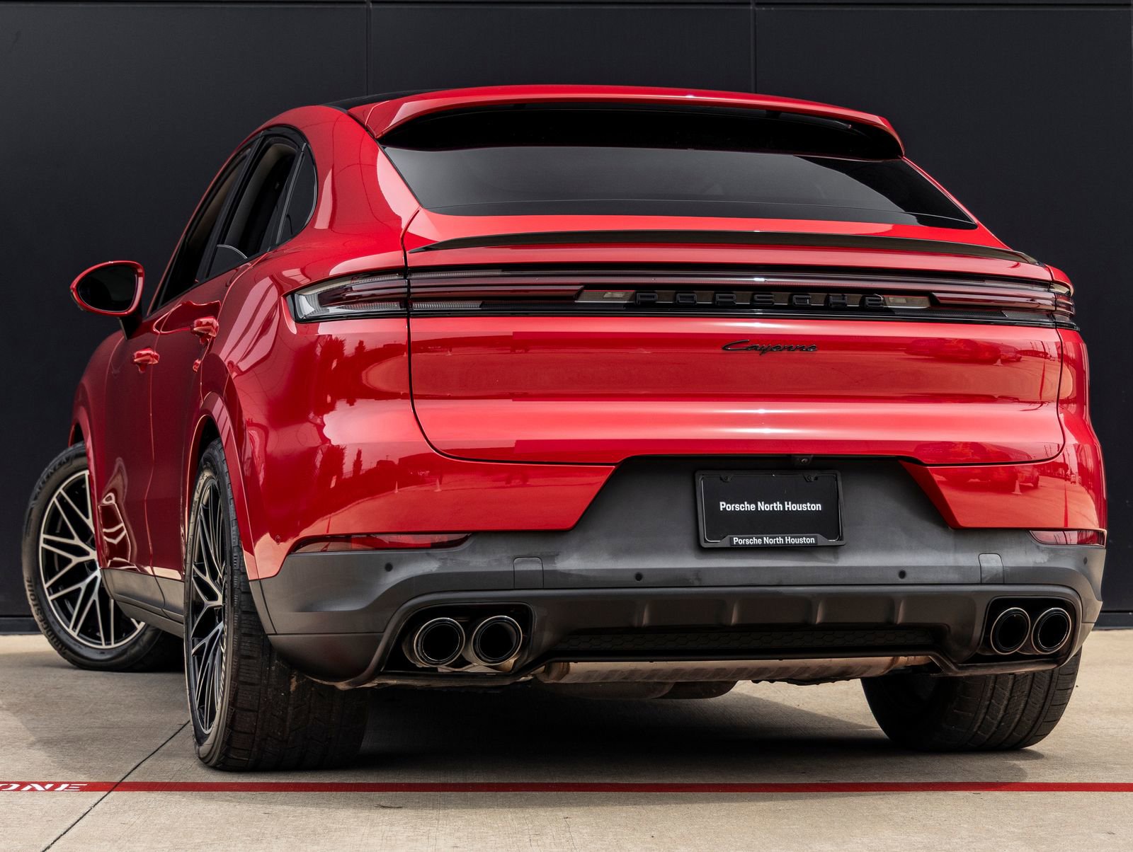 Certified 2024 Porsche Cayenne Coupe AWD/4WD image 3