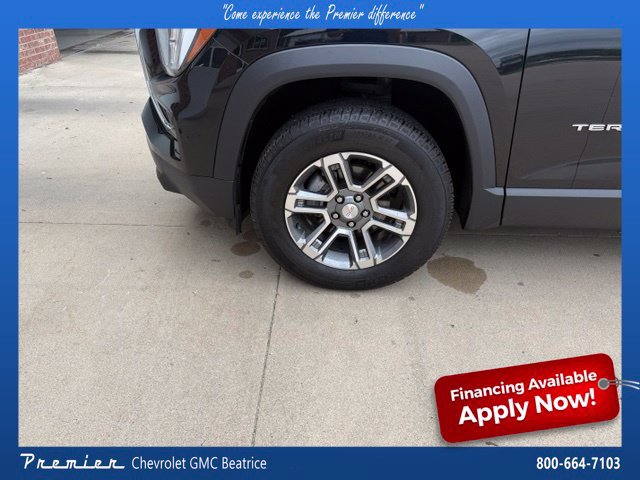 Used 2025 GMC Terrain Elevation AWD/4WD image 11