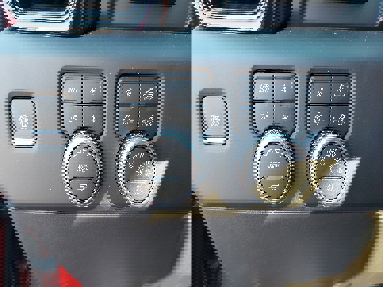 New 2026 GMC Sierra 1500 AT4X image 28