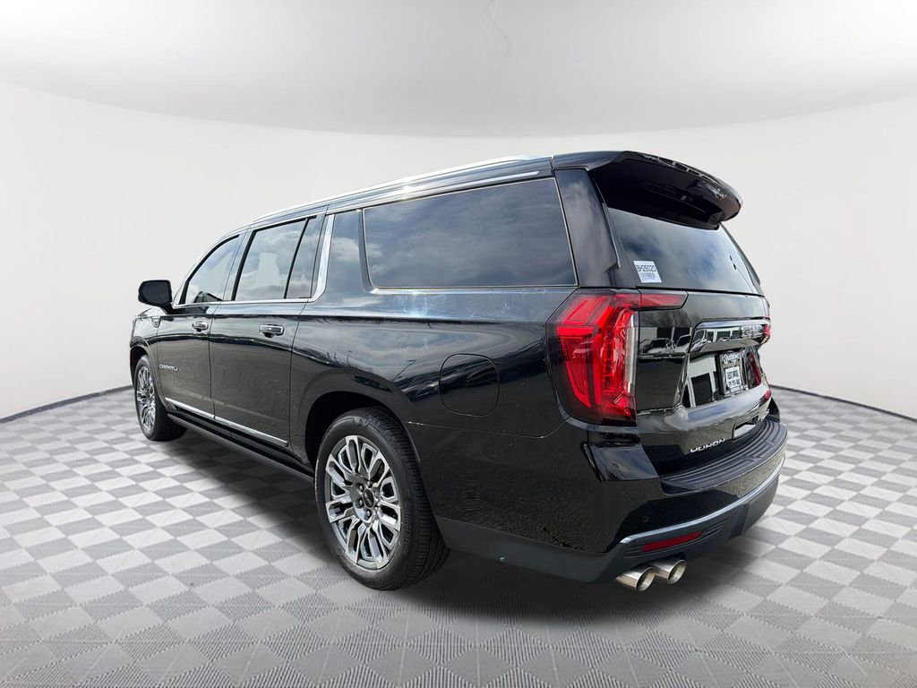 Used 2023 GMC Yukon XL Denali Ultimate image 7
