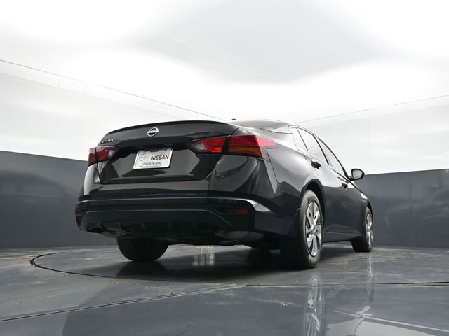 Used 2025 Nissan Altima 2.5 S FWD image 31