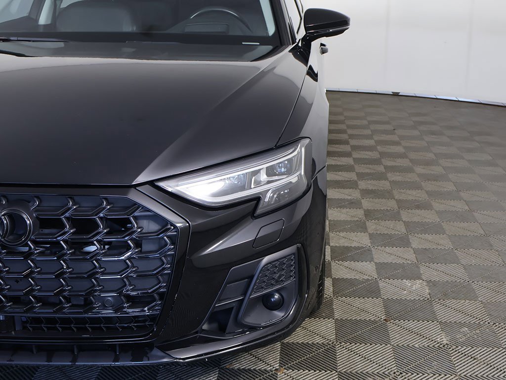 Used 2022 Audi A8 L 3.0T w/ Executive Package image 17
