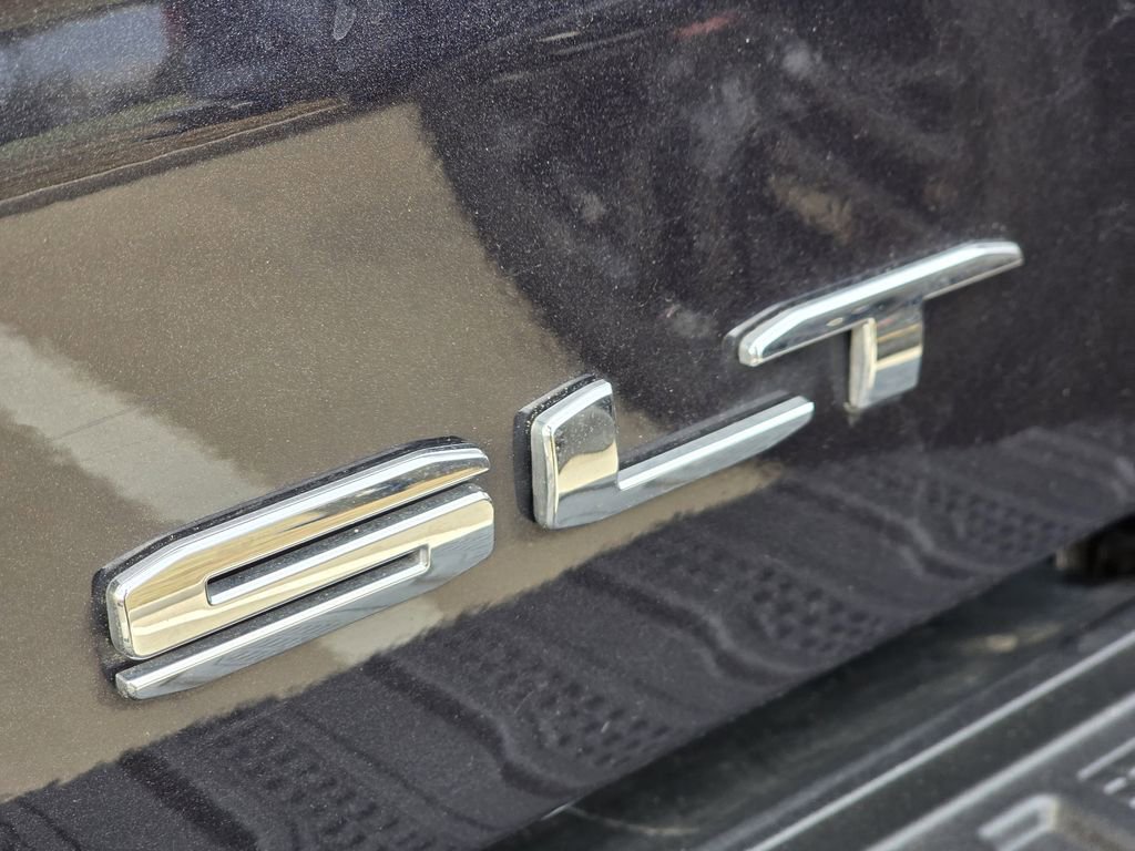 Used 2024 GMC Sierra 1500 SLT RWD image 8