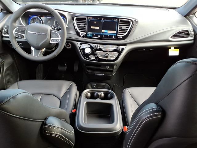 New 2026 Chrysler Pacifica Select image 25