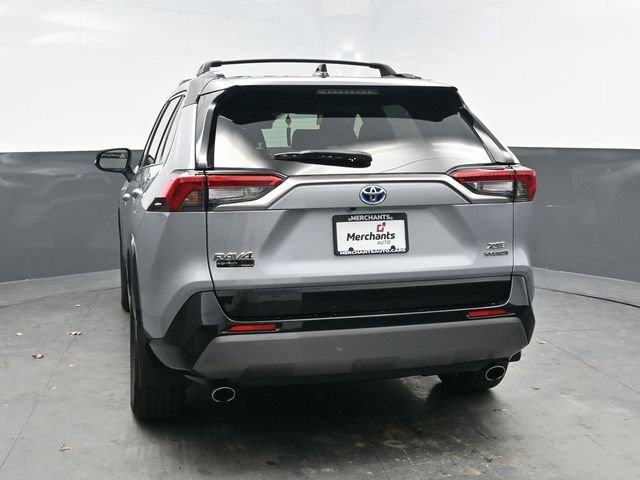 Used 2021 Toyota RAV4 XSE image 5