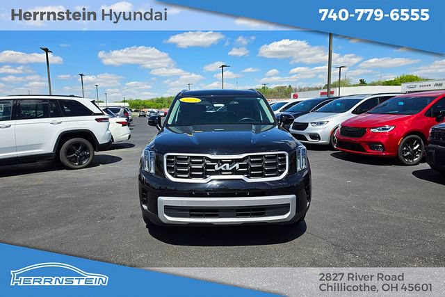 Used 2025 Kia Telluride S AWD/4WD image 2