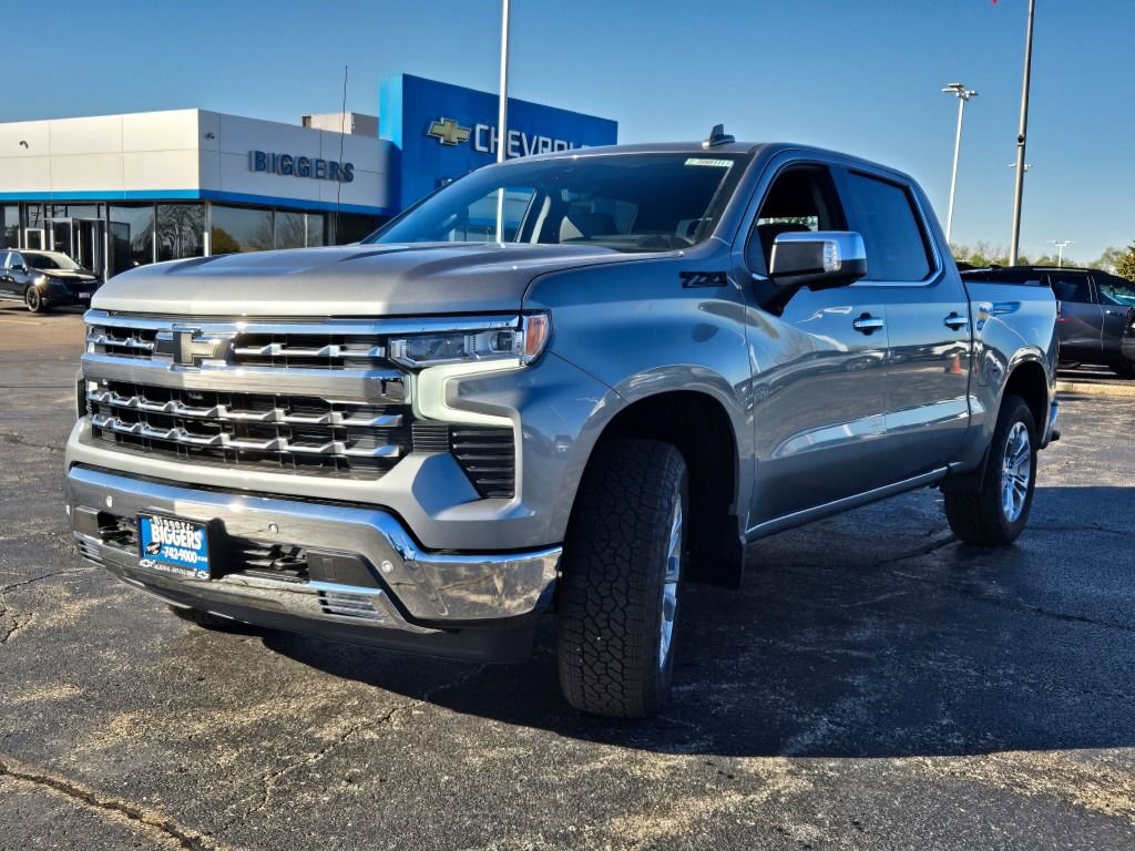 New 2026 Chevrolet Silverado 1500 LTZ w/ LTZ Premium Package image 3