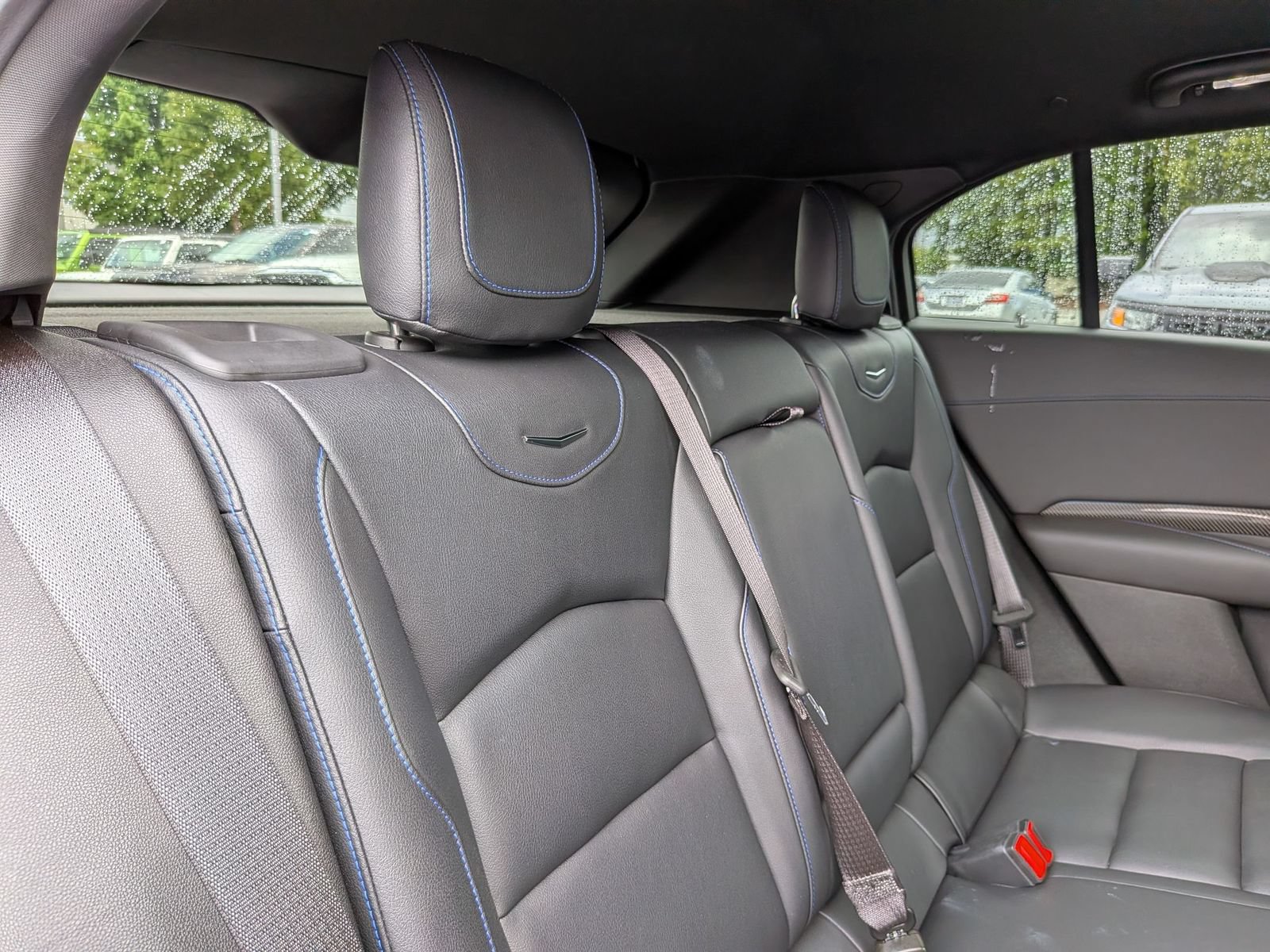 Used 2024 Cadillac XT4 Sport w/ Cold Weather Package FWD image 34